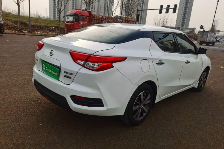 Used Nissan Lannia 2021 1.6L CVT Cool Edition Exterior 3
