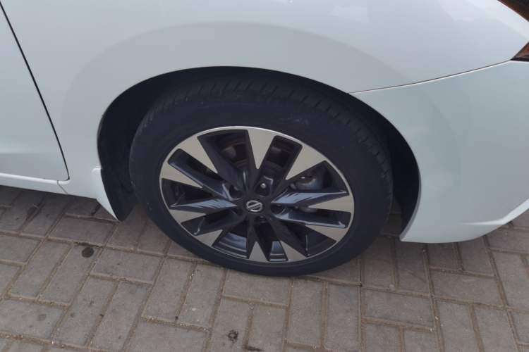 Used Nissan Lannia 2021 1.6L CVT Smart Connect Smart Cool Edition Exterior 4