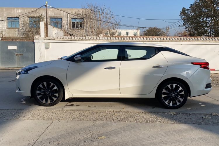 Used Nissan Lannia 2021 1.6L CVT Smart Connect Smart Cool Edition Exterior 4