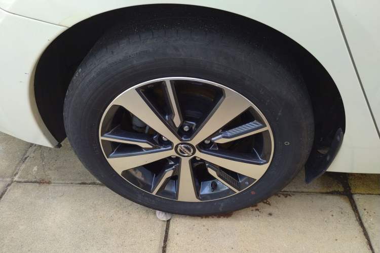 Used Nissan Lannia 2021 1.6L CVT Cool Edition Exterior 5