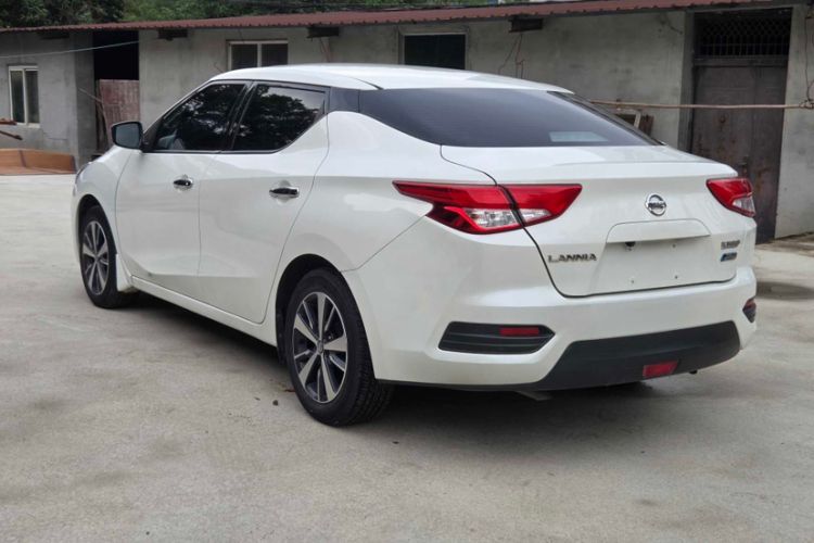 Used Nissan Lannia 2021 1.6L CVT Cool Edition Exterior 5
