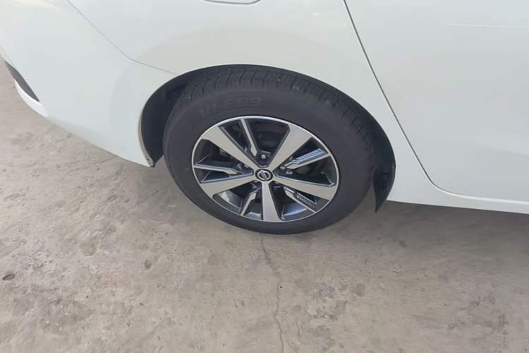 Used Nissan Lannia 2021 1.6L CVT Cool Edition Exterior 5