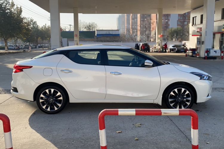 Used Nissan Lannia 2021 1.6L CVT Smart Connect Smart Cool Edition Exterior 5