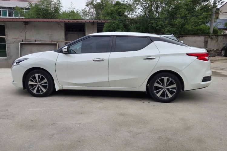 Used Nissan Lannia 2021 1.6L CVT Cool Edition Exterior 6