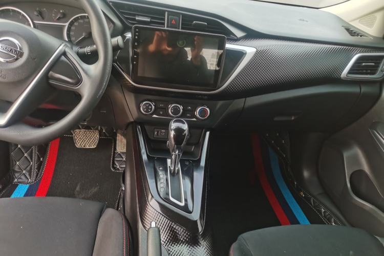 Used Nissan Lannia 2021 1.6L CVT Cool Edition Gear Lever