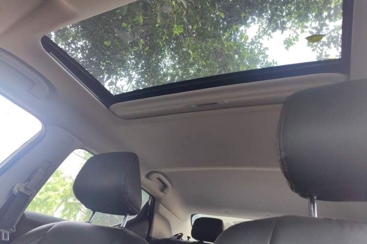 Used Nissan Lannia 2021 1.6L CVT Cool Edition Headliner