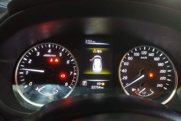 Used Nissan Lannia 2021 1.6L CVT Smart Connect Smart Cool Edition Instrument Cluster