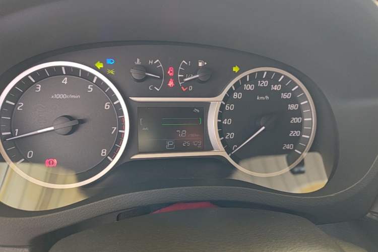 Used Nissan Lannia 2021 1.6L CVT Cool Edition Instrument Cluster