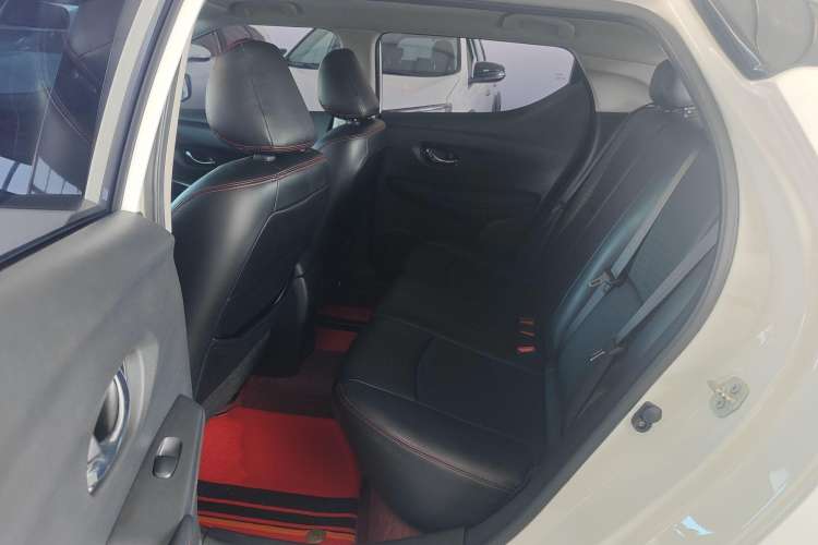 Used Nissan Lannia 2021 1.6L CVT Cool Edition Interior 1