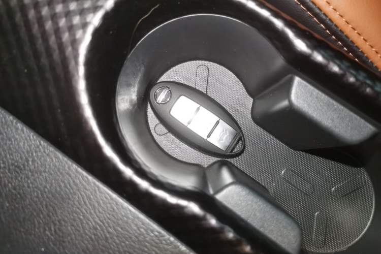 Used Nissan Lannia 2021 1.6L CVT Smart Connect Smart Cool Edition Interior 1