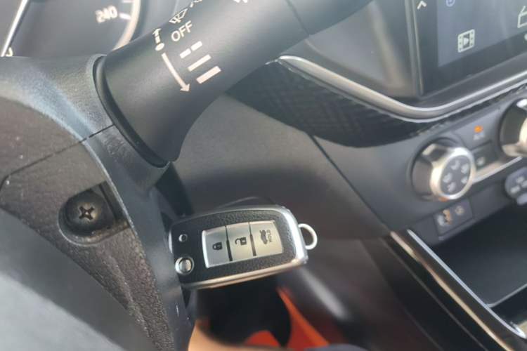 Used Nissan Lannia 2021 1.6L CVT Cool Edition Interior 1