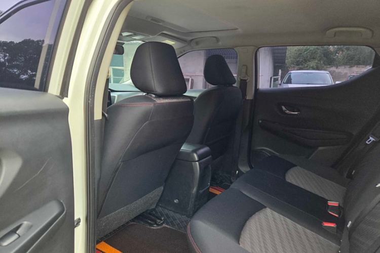Used Nissan Lannia 2021 1.6L CVT Cool Edition Interior 2