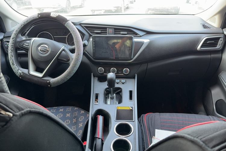 Used Nissan Lannia 2021 1.6L CVT Cool Edition Interior 3