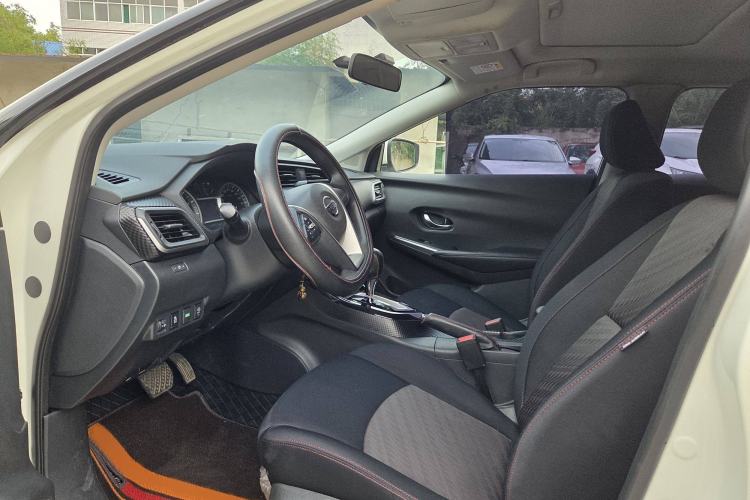 Used Nissan Lannia 2021 1.6L CVT Cool Edition Interior 3