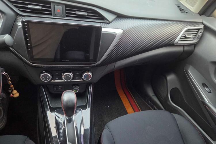 Used Nissan Lannia 2021 1.6L CVT Cool Edition Interior 4