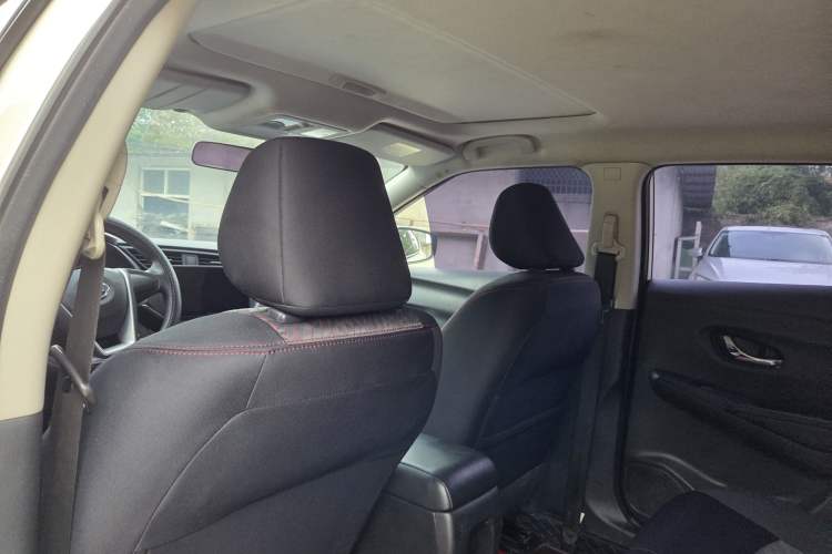Used Nissan Lannia 2021 1.6L CVT Cool Edition Interior 5