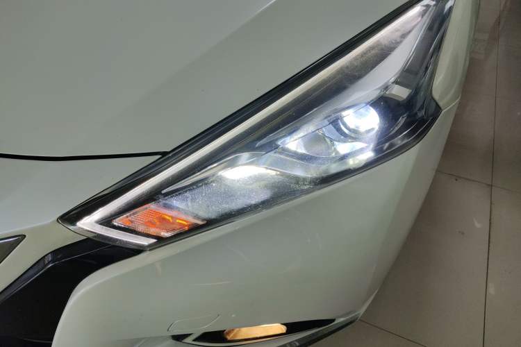 Used Nissan Lannia 2021 1.6L CVT Cool Edition Left Front Headlight