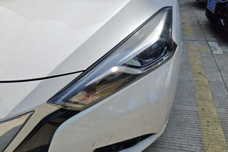 Used Nissan Lannia 2021 1.6L CVT Cool Edition Left Front Headlight