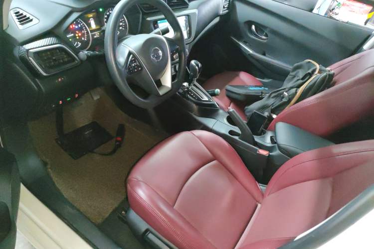 Used Nissan Lannia 2021 1.6L CVT Smart Connect Smart Cool Edition Left Front Seat