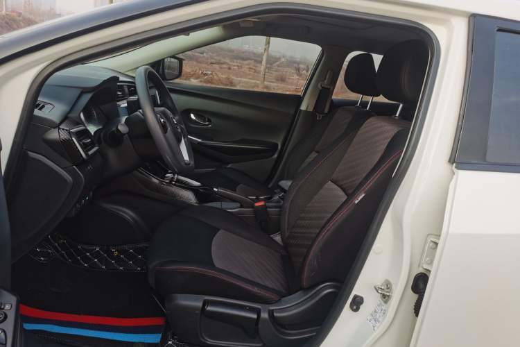 Used Nissan Lannia 2021 1.6L CVT Cool Edition Left Front Seat
