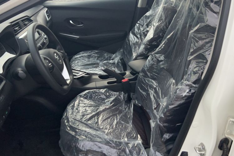 Used Nissan Lannia 2021 1.6L CVT Cool Edition Left Front Seat