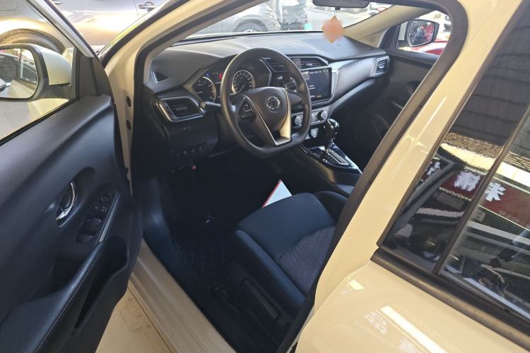 Used Nissan Lannia 2021 1.6L CVT Cool Edition Left Front Seat