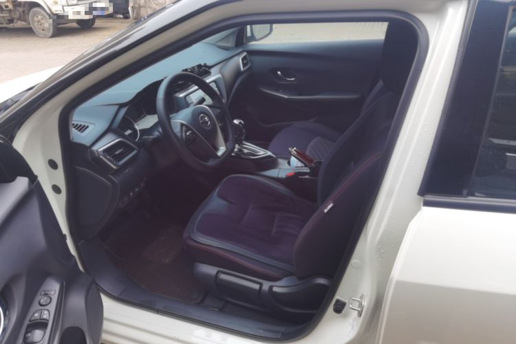 Used Nissan Lannia 2021 1.6L CVT Smart Connect Smart Cool Edition Left Front Seat