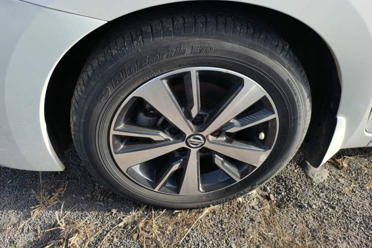 Used Nissan Lannia 2021 1.6L CVT Cool Edition Left Front Wheel Hub