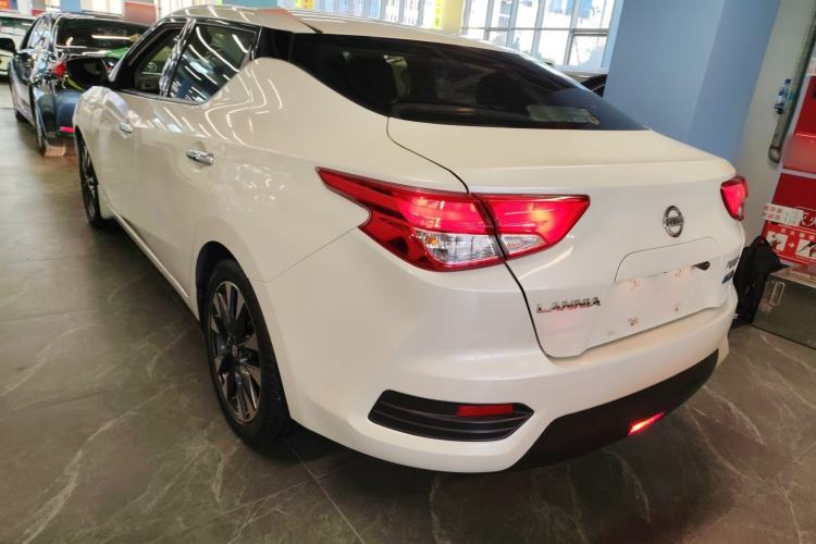Used Nissan Lannia 2021 1.6L CVT Smart Connect Smart Cool Edition Left Side