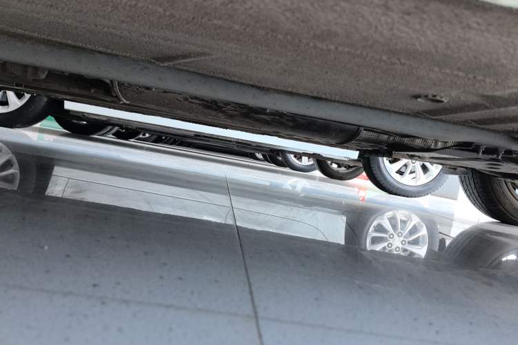 Used Nissan Lannia 2021 1.6L CVT Cool Edition Left Side Sill