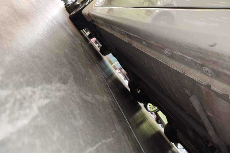 Used Nissan Lannia 2021 1.6L CVT Smart Connect Smart Cool Edition Left Side Sill