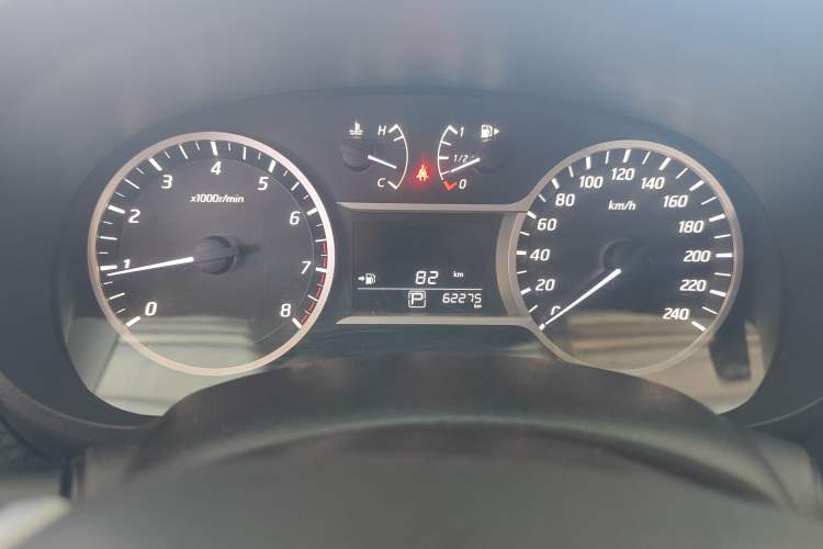Used Nissan Lannia 2021 1.6L CVT Cool Edition Odometer Close Up