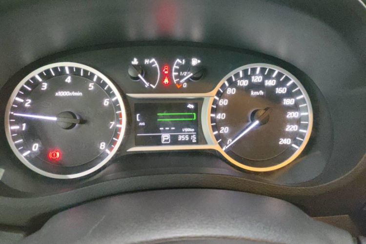 Used Nissan Lannia 2021 1.6L CVT Cool Edition Odometer Close Up