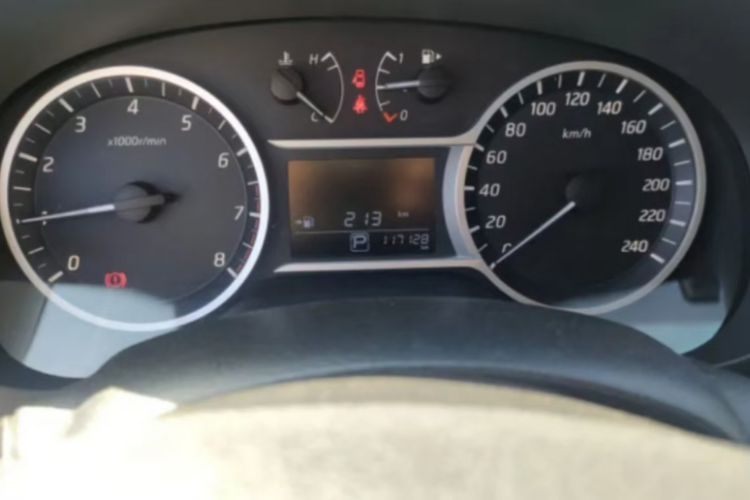 Used Nissan Lannia 2021 1.6L CVT Cool Edition Odometer Close Up