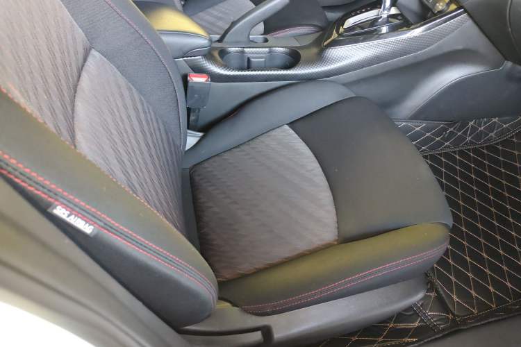 Used Nissan Lannia 2021 1.6L CVT Cool Edition Right Front Seat