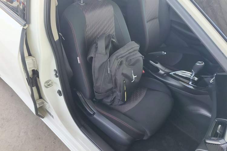 Used Nissan Lannia 2021 1.6L CVT Cool Edition Right Front Seat