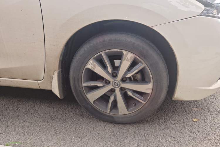 Used Nissan Lannia 2021 1.6L CVT Cool Edition Right Front Wheel Hub