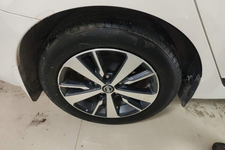 Used Nissan Lannia 2021 1.6L CVT Cool Edition Right Rear Wheel Hub