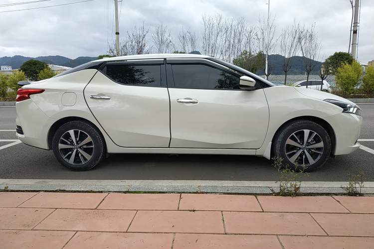 Used Nissan Lannia 2021 1.6L CVT Cool Edition Right Side