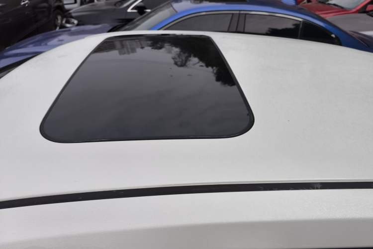 Used Nissan Lannia 2021 1.6L CVT Cool Edition Roof