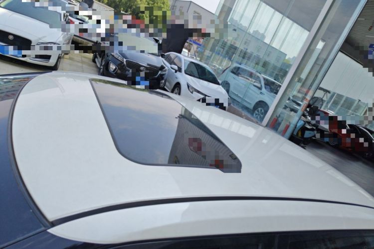Used Nissan Lannia 2021 1.6L CVT Cool Edition Roof