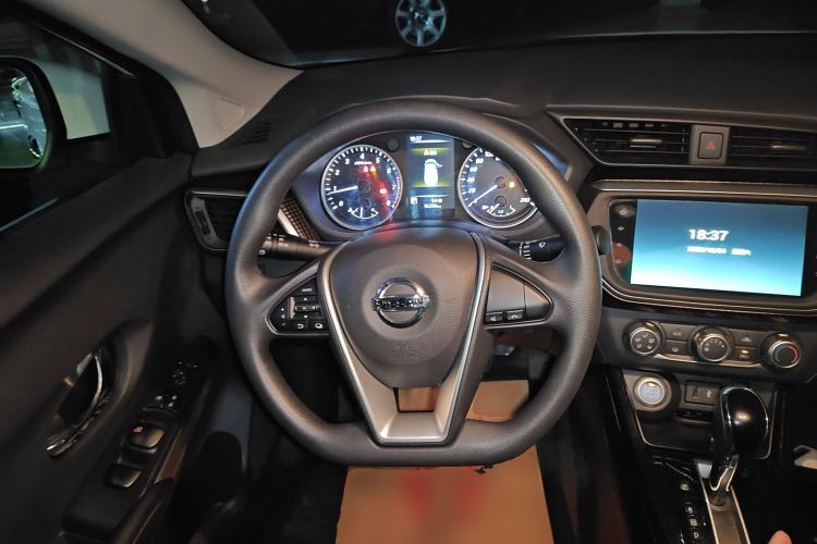 Used Nissan Lannia 2021 1.6L CVT Smart Connect Smart Cool Edition Steering Wheel