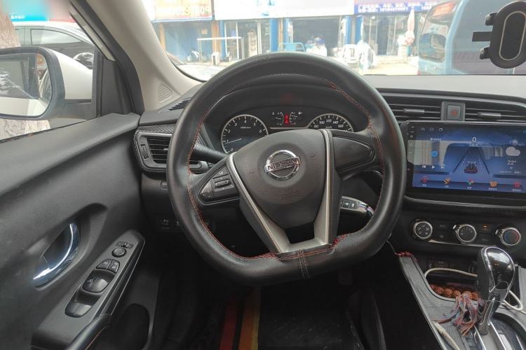 Used Nissan Lannia 2021 1.6L CVT Cool Edition Steering Wheel