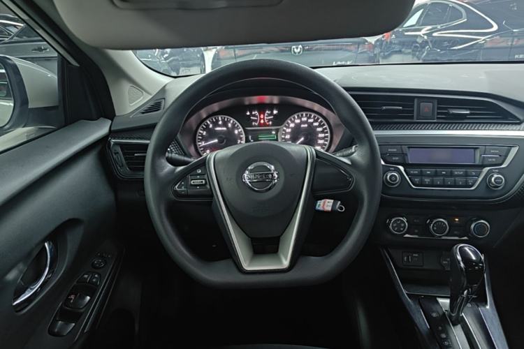 Used Nissan Lannia 2021 1.6L CVT Cool Edition Steering Wheel
