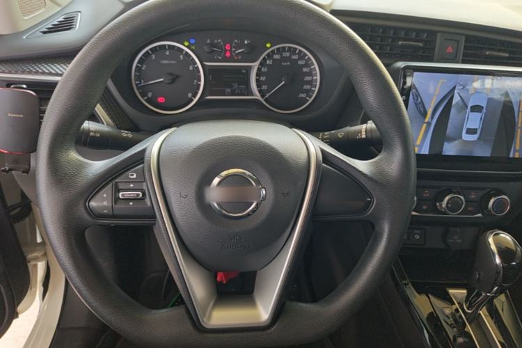 Used Nissan Lannia 2021 1.6L CVT Cool Edition Steering Wheel