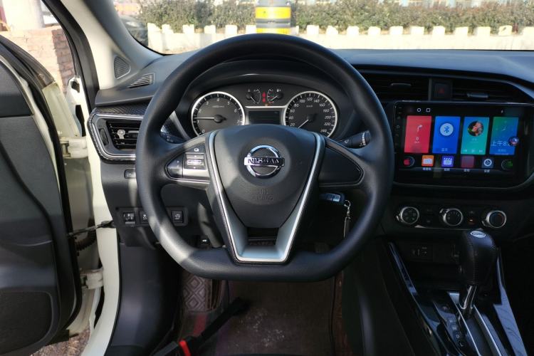 Used Nissan Lannia 2021 1.6L CVT Cool Edition Steering Wheel