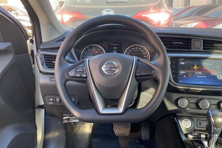 Used Nissan Lannia 2021 1.6L CVT Smart Connect Smart Cool Edition Steering Wheel