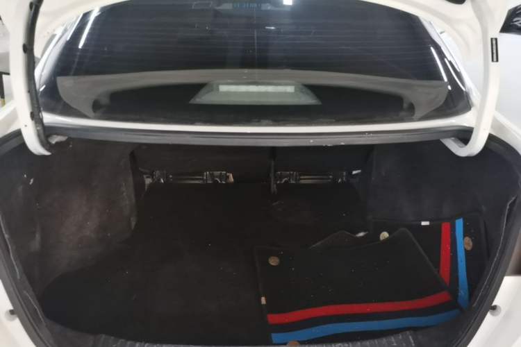 Used Nissan Lannia 2021 1.6L CVT Cool Edition Trunk