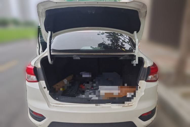 Used Nissan Lannia 2021 1.6L CVT Cool Edition Trunk