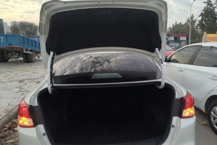 Used Nissan Lannia 2021 1.6L CVT Cool Edition Trunk